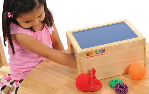 بازی جعبه لمس بازی برای کودک سه تا هشت ساله