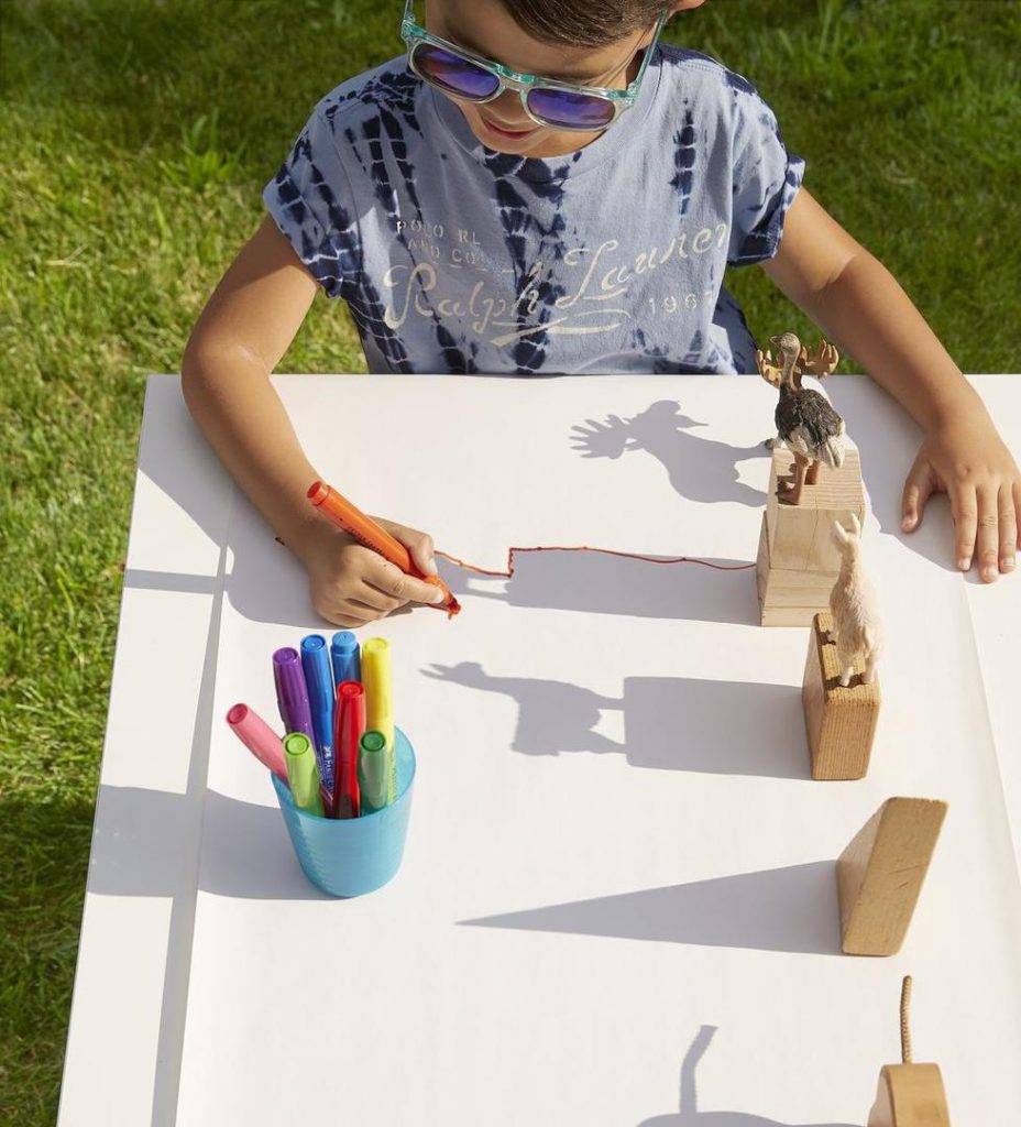 بازی نقاشی سایه‌ها بازی برای کودک ۴ ساله