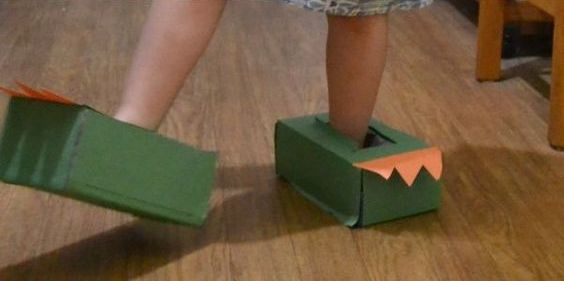 بازی سرسره مسطح بازی برای کودک یک تا سه ساله